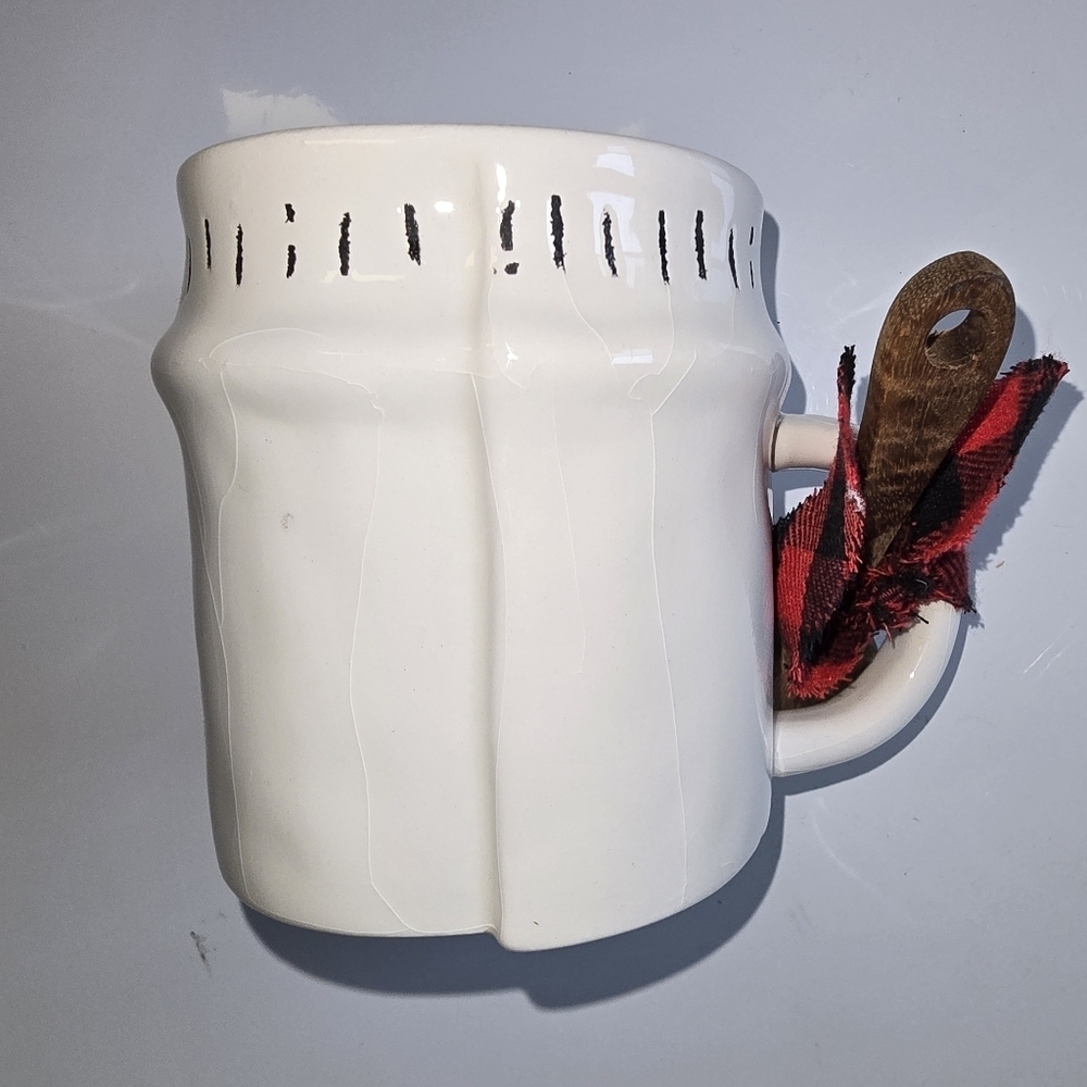 NWOT Mud Pie Christmas Mug - Picture 2 of 5